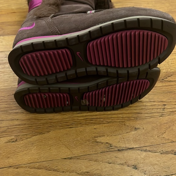 Vintage Nike Faux Fur Trim Suede Snow Winter Moon Boots Size 7 RARE Brown Pink - Picture 5 of 5